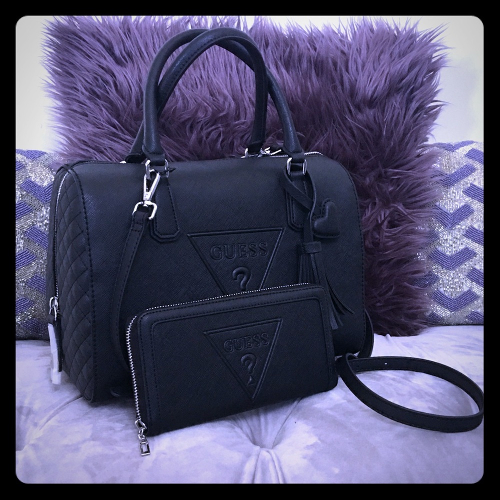 black matte guess bag and matching wallet.